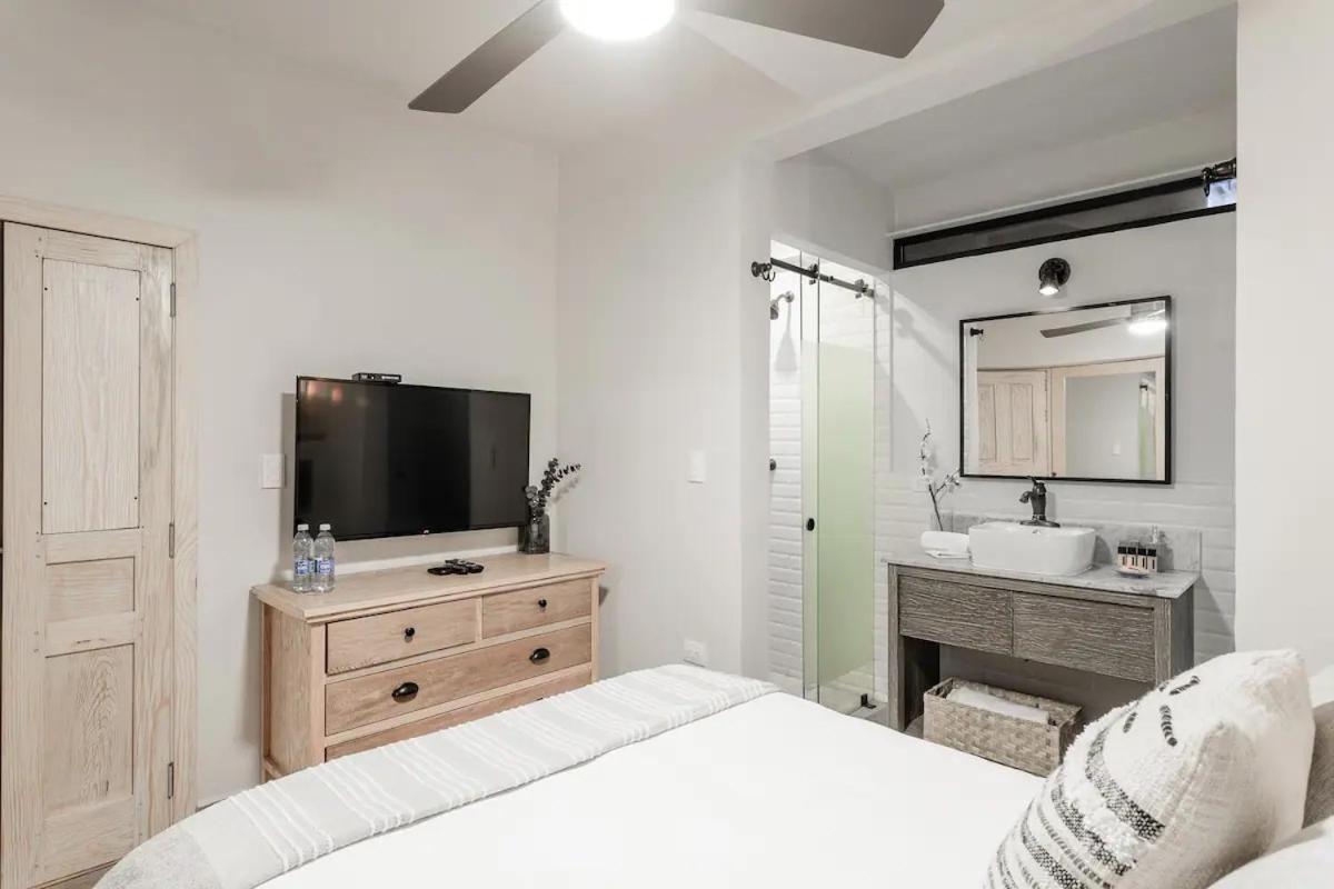 Casa Pandurata Luxury Apartments In Centro, San Miguel De Allende Pokoj fotografie